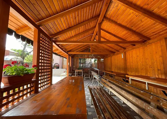 Smarthouse Hotel Costineşti